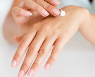 Φροντίδα Σώματος Χεριών1